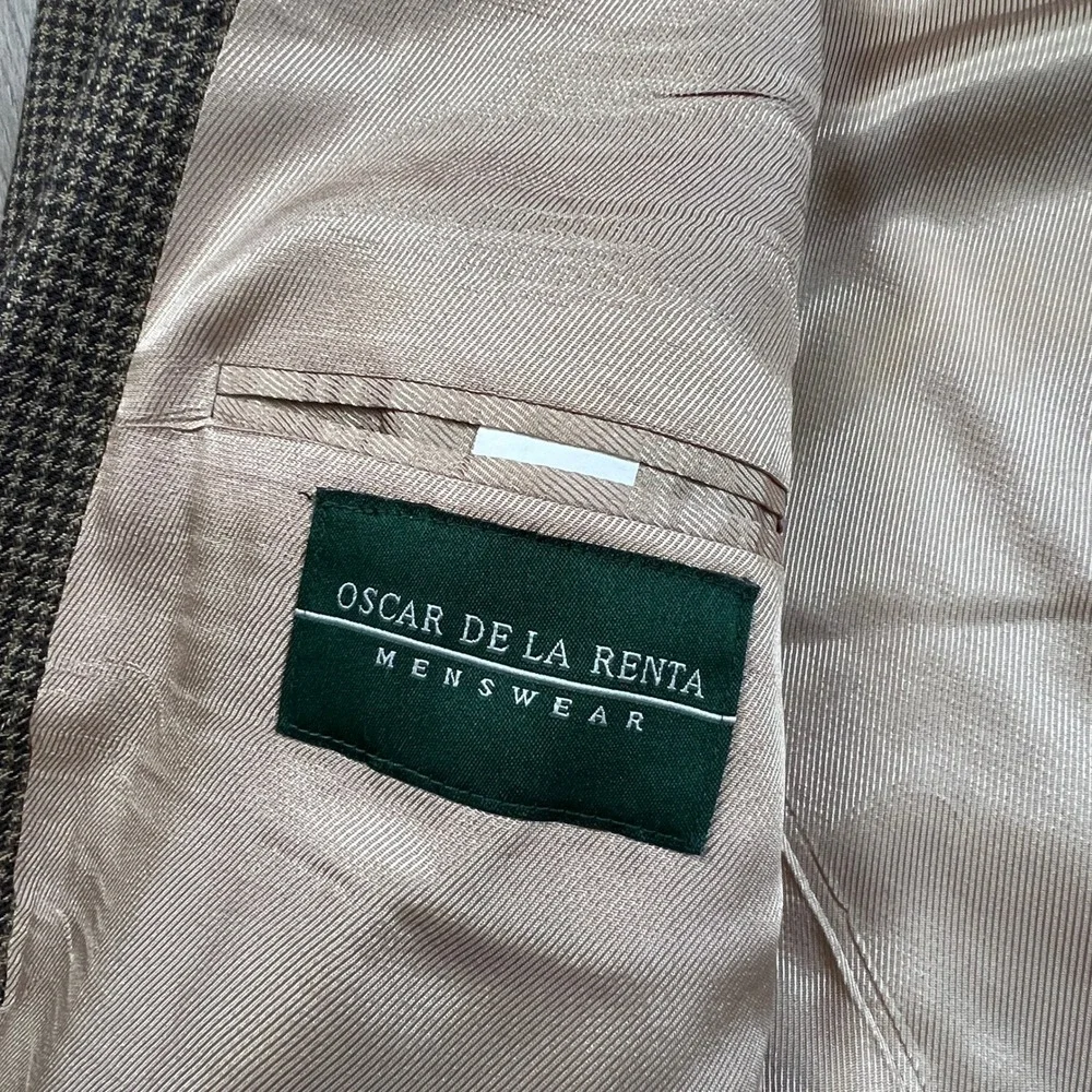 Oscar de la Renta pit ~24